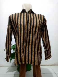 Kemeja Batik Pria Lengan Panjang Modern: Kondangan Natal & Lurik Cokelat