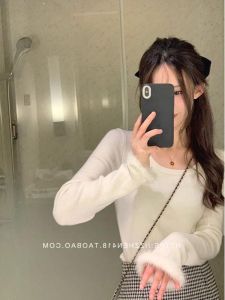 White round Neck Knitted Sweater Womens Slim Fit Autumn Winter Fashionable Inner Shirt Thin Long Sleeve Sweet Style Solid Color