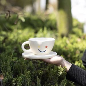 Cốc uống cà phê bằng sứ nhám họa tiết mặt cười đơn giản phong cách Retro - Smiley face coffee cup