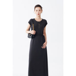Simplified Elegant Grey Knitted Dress with Round Neck and Waistband
