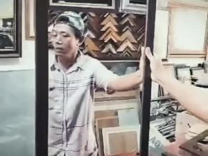 Engsel Wayang Hak Angin Kaca Cermin Mirror Satu Set+Engsel+Baut Uk 21 cm Kado Hampers Hiasan Dinding / Engsel Wayang