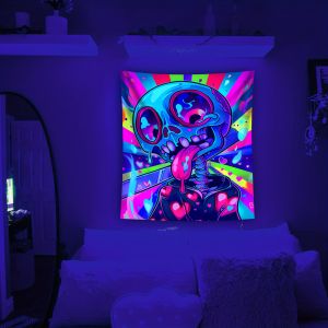 VIKAMA Psychedelic Skull Heart Tapestry Vibrant Eyeball Design Unique Bedroom Decor Musician Studio Retro-Themed Room Accent