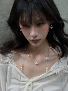 Bông Tai Hình Tim Không Đối Xứng Vintage
