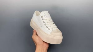 SMFK ซูเปอร์แมทช์ง่ายซูเปอร์เพิ่มความสูงสไตล์เรียบง่ายแฟชั่นย้อนยุครองเท้ากีฬา smfk