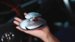 Nước hoa ô tô cao cấp IIANTOIY chiết xuất từ thiên nhiên. Nước hoa xe hơi nhập khẩu chống say khử mùi hôi xe