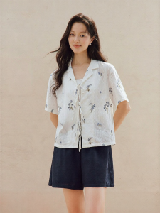 INMAN | Cotton Embroidered Cuban Collar Ladies Short Sleeve Shirt