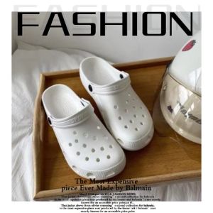 QXshop ส่งไวมาก รองเท้าแตะแฟชั่นแบบสวมสำหรับผู้ชาย ทรงสวยดีไซน์ใหม่ ไซส์ใหญ่ใส่สบายมาก พื้นนิ่มเป็นยางอย่างดี ราคาไม่แรง สั่งเลยก่อนหมด