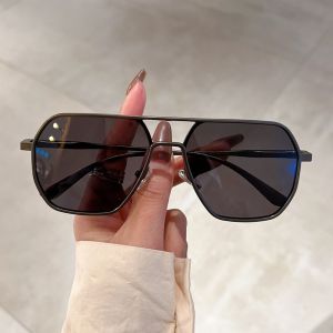Photochromic Square Polarized Glasses for Men and Women Metal Frame Ideal for Driving