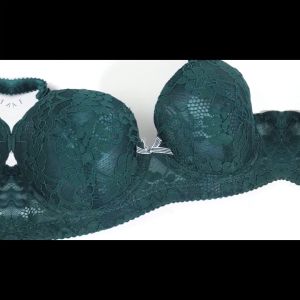 Bra Set Kawat Brokat Renda Cup C BH dan Celana Dalam Premium Quality 8708