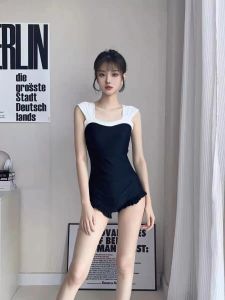 V.C.I | New Black Strap Triangle Slimming Student Swimsuit