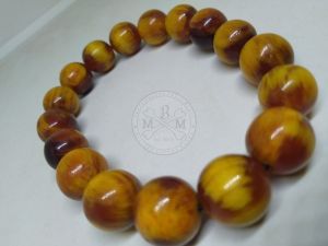 Gelang Butiran Getah Pinus
