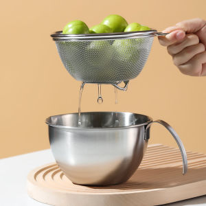 ชามล้างผักแบบกลมขนาดเล็กพร้อมตะแกรงกรองและก้นจับทำจากเหล็กไนลอน 304 สำหรับครัว เครื่องครัวญี่ปุ่น สีสันสดใส