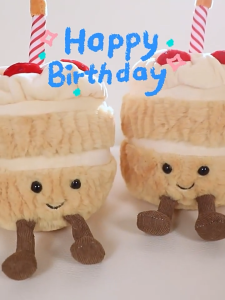 28cm ตุ๊กตาเทียนเค้กวันเกิด เรืองแสง พร้อมเสียงเพลง ของเล่นสําหรับเด็ก ของขวัญวันเกิด