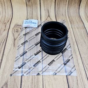 SELANG KARET HAWA UDARA TOYOTA CAMRY 3000CC 3.0