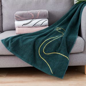 (สินค้าคุณภาพดีมาก) BOTTERYBARN ผ้าเช็ดตัวปักรูป Swan 100% Combed Cotton Bath Towel แบบหนา 500 grams.