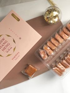 ขนมลูกเต๋าย่าง คละ4ไส้ ลูกตาลอ่อน ถั่วทอง ถั่วดำ เผือกหนึบ