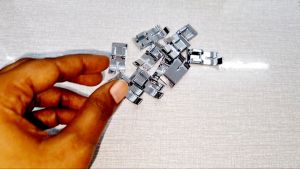 TAPAK BIASA MESIN JAHIT PORTABLE / Straight Line Stitch Presser Foot / STRAIGHT FOOT (READY STOCK)
