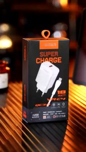 CHARGER VEGER VR-C4 Qualcomm 3.0 Quick Charge Support Fast Charging
