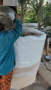 Bao Ủ Chua Cỏ Ngô Cho Vật Nuôi - Bao JumBo