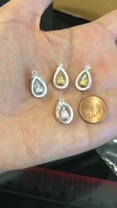 เงินแท้ 92.5% จี้หลวงพ่อโสธร กรอบเงินแท้ ร้อยกับสร้อยเล็กๆ ได้