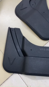Bộ Chắn Bùn Bánh Xe VinFast VF8 | Nhựa Dẻo Cao Cấp Chuẩn Form Theo Xe