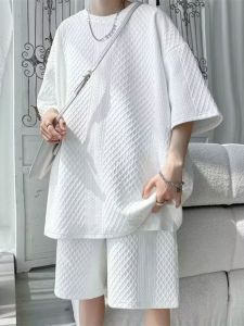 Texture Pattern Road Jacquard Suit Mens Summer Trendy Pu Shuai a Suit of Clothes Matching Casual Short Sleeve Shorts Two-piece Set