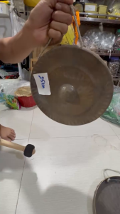 Công chiêng bằng đồng đường kính 25cm