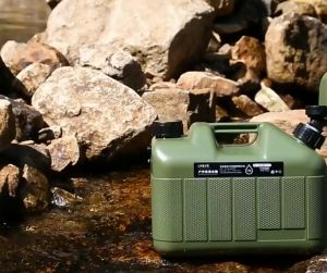 Thùng Can Đựng Nước Du Lịch Cắm Trại Di Động Ngoài Trời Xe Ô Tô Tặng Kèm Van Khóa Và Vòi Nối Tiện Lợi Camping - Chứa Nước Cấp Thực Phẩm Hữu Ích - DCP9