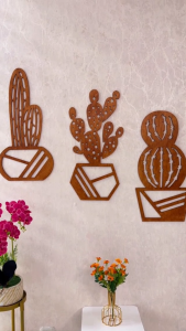 Pajangan Dinding Kayu Ruang Tamu Minimalis Motif Kaktus
