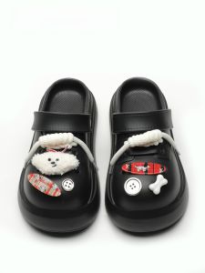 น่ารัก หัวสุนัข กันลื่น รองเท้าแตะมีรู ผู้หญิง ฤดูร้อน 2024 ใหม่สวมใส่กลางแจ้งให้ความรู้สึกเหมือนเดินบนรองเท้าแตะชายหาดเซ่อ