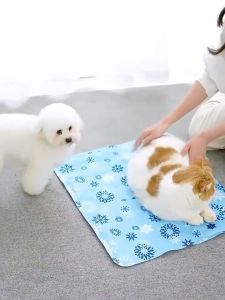 VARIATION Pet Dog Self Cooling Mat Pad ice gel Waterproof Dog Bed Sleeping Mat Pad for Kennel Crate and Beds Snowflakes