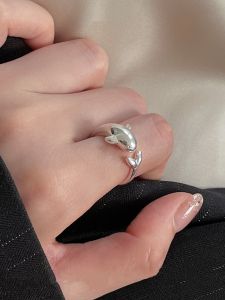 Adorable Dolphin Ring for Women Fashionable Personality Small Whale Ring Gift Creative Cultural Handmade Alloy Elephant Pattern