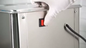 เครื่องหั่นเนื้อ ตัดเนื้อ รุ่น QSJ 2 ช่องใส่ แบบไฟฟ้า ทำเนื้อแดดเดียว เนื้อสไลด์ หั่นผัก ผลไม้ ฯลฯ