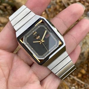 Đồng hồ nam Seiko mặt vuông máy nhật cao cấp dây thép