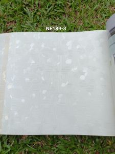 Walpaper Dinding Motif Puzle Bahan Tebal Serat Timbul Bertekstur