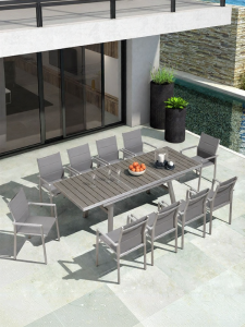 ST MIRREN | Extendable Outdoor Dining Table