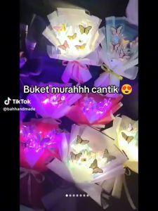 Buket Kupu-kupu LED / Buket Kupu2 Pakai Lampu / Buket kupu Menyala Tanapa Boneka Wisuda dan Uang