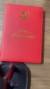 Sổ đảng viên bìa da 200 trang mẫu mới năm 2025