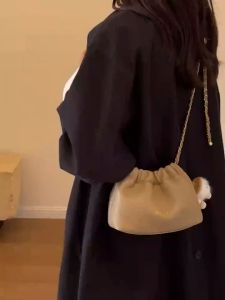 TAS SELEMPANG SERUT WANITA FASHION IMPORT SLINGBAG DAN GANTUNGAN LUCU