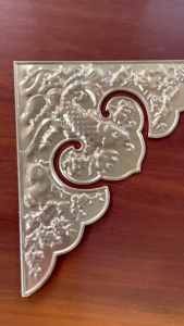 Ốp đồng cá chép loại 17 cm và 23cm Nẹp góc họa tiết cá chép đồng góc đồng cửa nhôm bịt góc cửa nhôm xingfa nẹp góc 17cm và 23cm