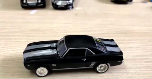Mô Hình Đồ Chơi Xe Ô Tô Cổ Chevrolet Camaro 1969. Tỉ lệ 1:36 bằng hợp kim. Có bánh đà