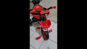 Sepeda Roda Tiga Untuk Anak Family Amigos F-363 - Dengan Musik Dan Lampu