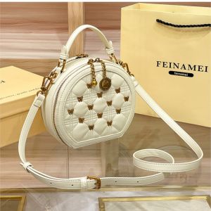 Túi Đeo Chéo Nữ Thời Trang Cao Cấp Họa Tiết Lưới Kim Cương Kiểu Dáng Tròn Nhỏ Sang Trọng Có Quai Xách Và Khóa Kéo