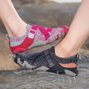 Outdoor Sports Wearproof Beach Shoes: Men Women Quick-Dry Wading Aqua Shoes & Breathable Hiking Shoes