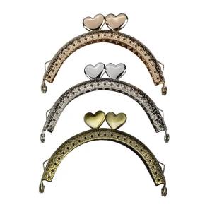 Metal Purse Frame Kiss Clasp Vintage Bag Hardware Purse Clasp Frame Embossed Metal Bags Handle DIY Handmade Bag Clasps