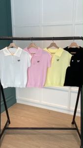 BL20991 Ribs V Buttoned Loose Knit Top