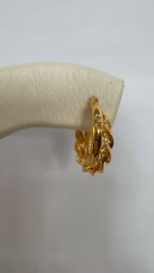Poh Heng Jewellery 22K Twisted Round Huggie Earrings in Yellow Gold [Price By Weight]