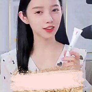 Kem Chống Nếp Nhăn Vùng Mắt VEZE Tuýp 20g Chiết Xuất Từ Rau Má Niacinamide – Dưỡng Ẩm Làm Mờ Nếp Nhăn Giảm Thâm Quầng Vùng Mắt