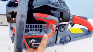 รุ่นใหม่ล่าสุด 58กระทิงดำ เลื่อยยนต์ BLACK BULL รุ่นปี 2568 อุปกรณ์ครบพร้อมใช้