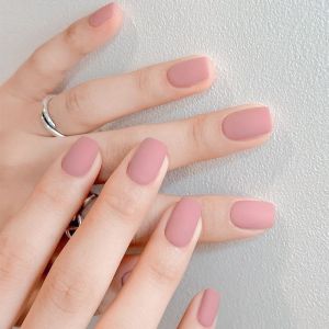 Matte Finish Nail Polish Quick Dry Oil Based Micro Adhesive Waterproof White Enhancing Bare Pink Soft Pink for Girls